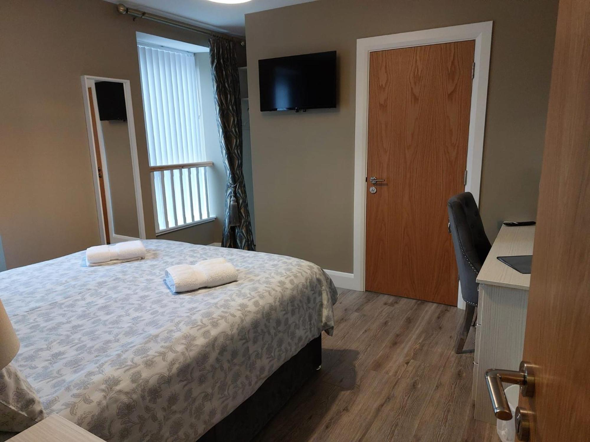 The Manor Guest Accommodation Dungiven Экстерьер фото